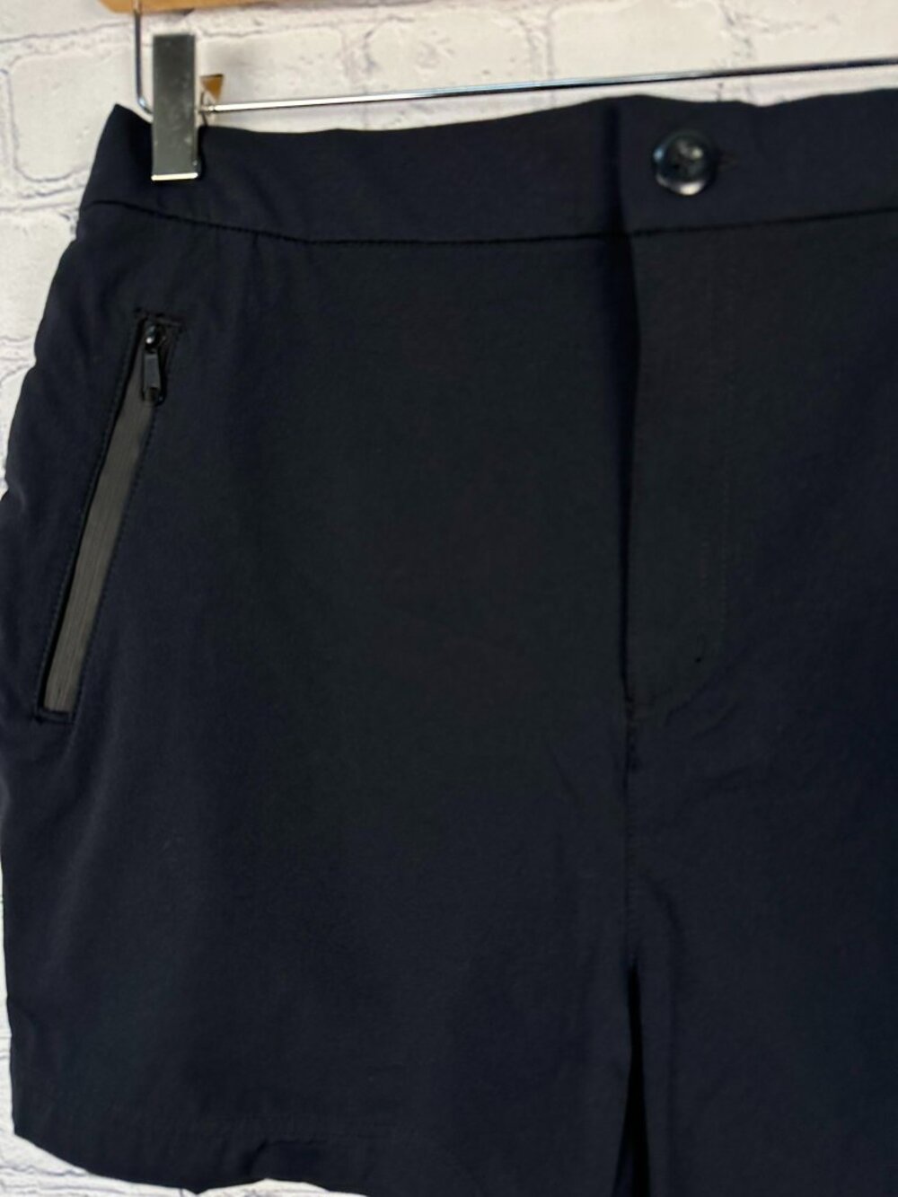 NWOT Aspen Women's Performance Elastic Waist 5" Inseam Short, Size Large, Black - Picture 5 of 9